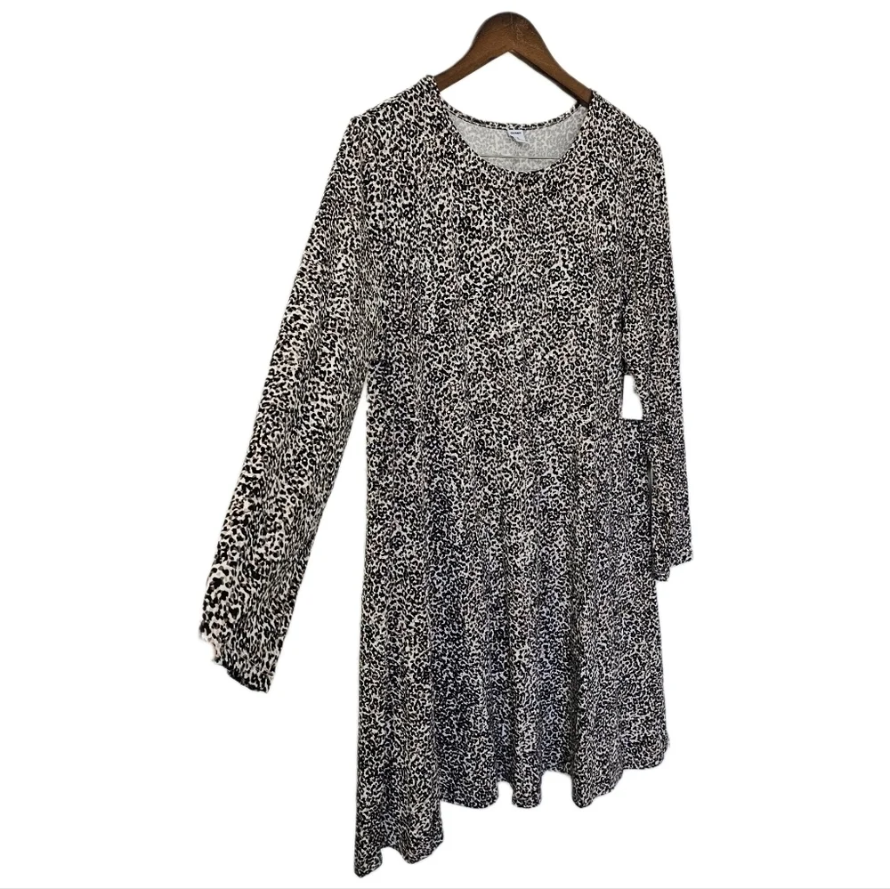Old Navy animal print dress long sleeve round neck NWT XL - Picture 3 of 8